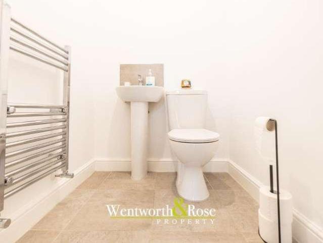 House for sale in West Bromwich, Carter's Green