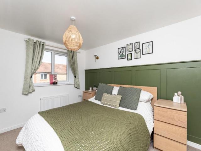 House for sale in Ferrybridge, West Yorkshire