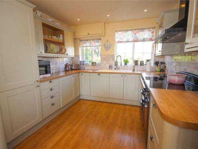 House for sale in Seaton, Budlake