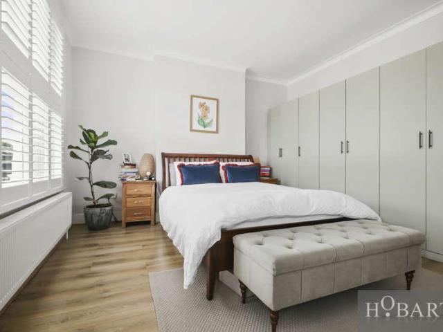 House for sale in Palmers Green, Greater London