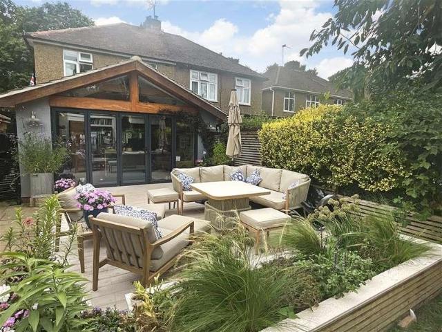 House for sale in Leybourne, Bourne Vale