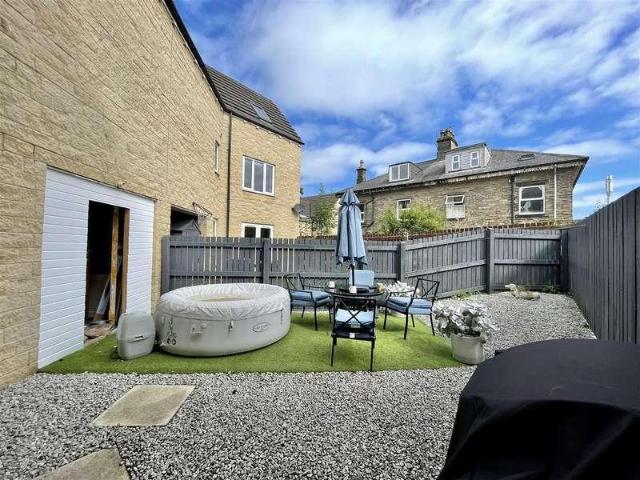 House for sale in Halifax, Wheatley