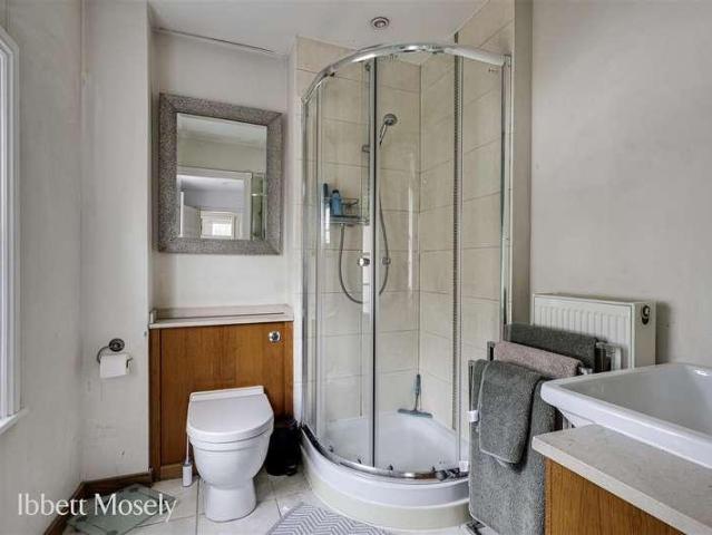 House for sale in The Butts, Kent