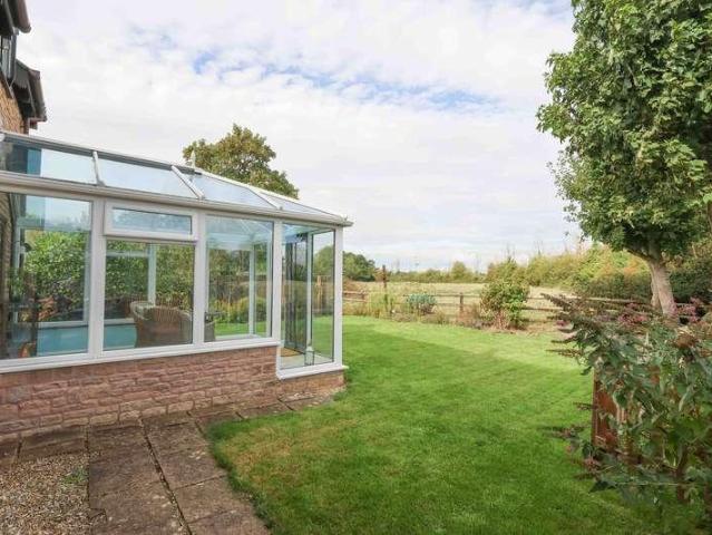 House for sale in Kingston Seymour, North Somerset