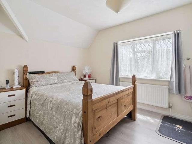 House for sale in Slough, Stoke Poges