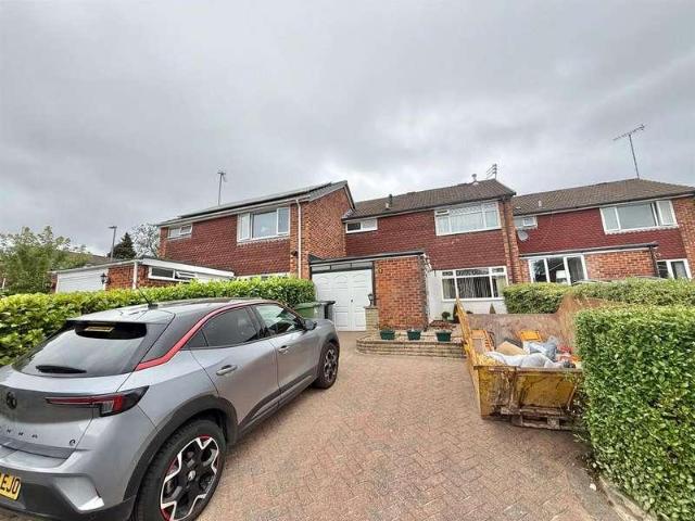 House for sale in Ivy Farm, Macclesfield