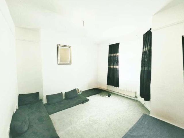 House for sale in Abbey Hey, Manchester