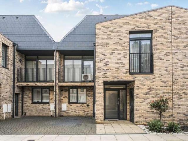 House for sale in High Barnet, Isle Of Man