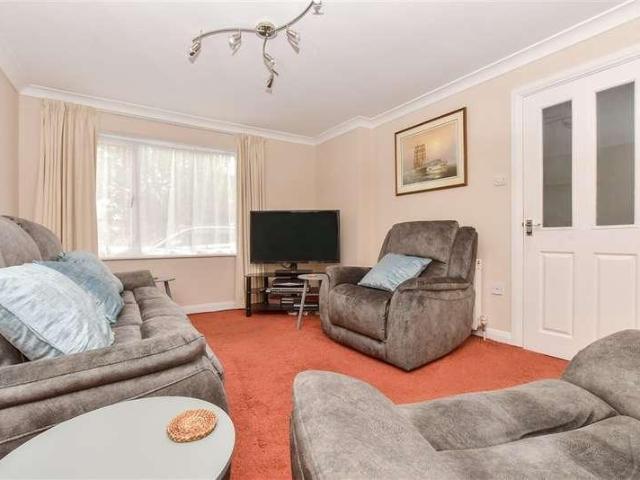 House for sale in Sandwich, Ash