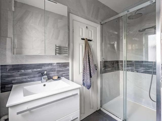House for sale in Holland, Tandridge