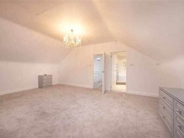 House for sale in Greater London