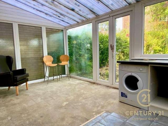 House for sale in Hunts Cross, Calderstones