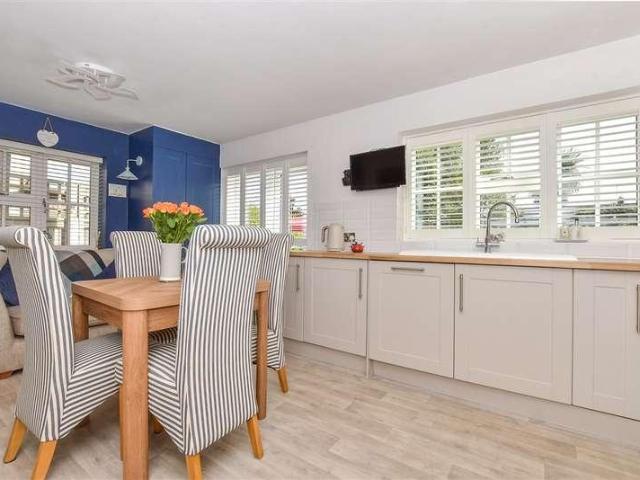 House for sale in Herne and Broomfield, The Bridge