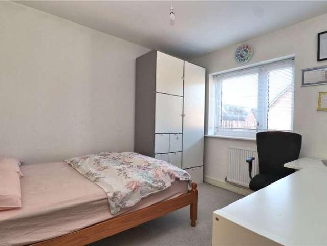 House for sale in Westfield, Woking