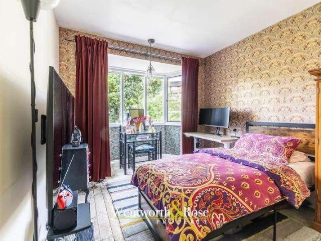 House for sale in Weoley Castle, West Midlands
