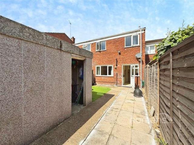 House for sale in Farnborough, Hampshire