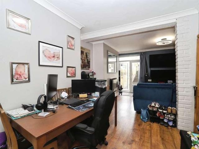 House for sale in Llantrisant, Beddau