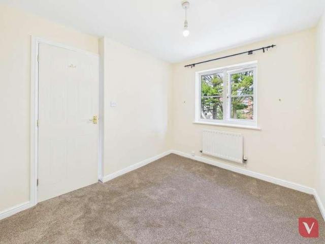 House for sale in Leagrave, Luton