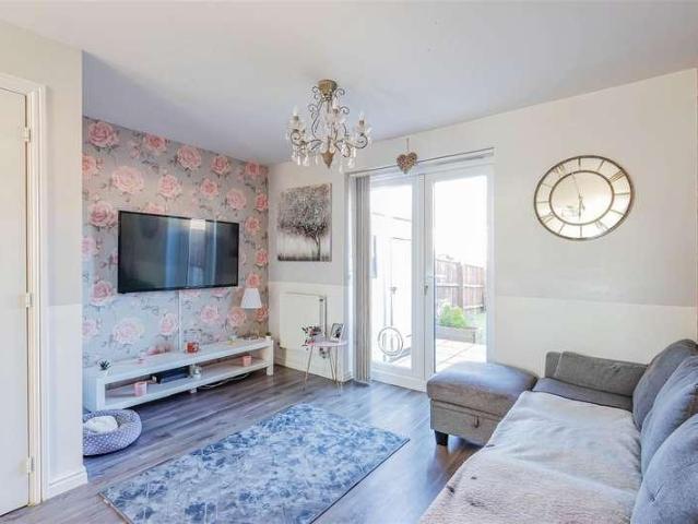 House for sale in Gibbonsdown, Barry