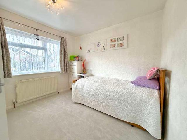 House for sale in Stipers Hill, Dunstable