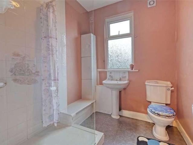 House for sale in Southend-on-sea, Southchurch
