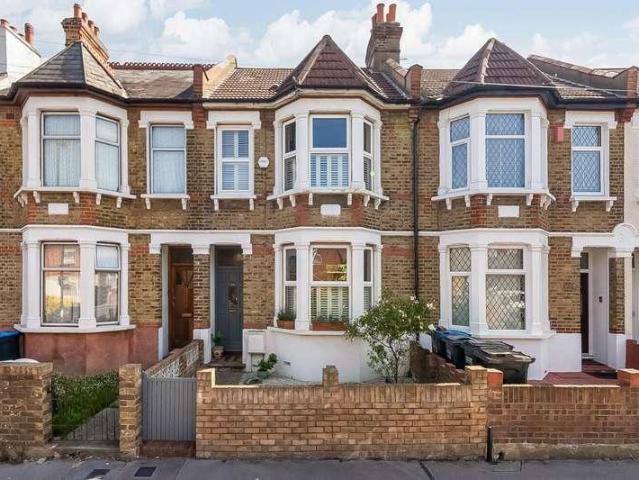 House for sale in London Borough of Croydon, Thornton Heath
