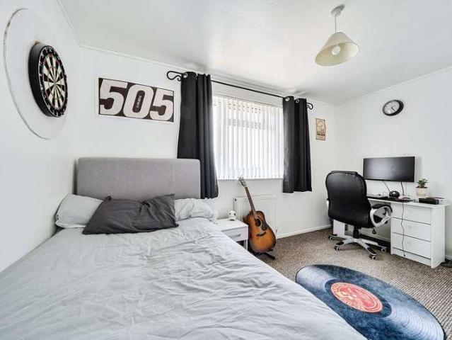 House for sale in Barton, The Slade