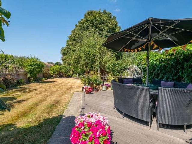 House for sale in Red Hill, Surrey