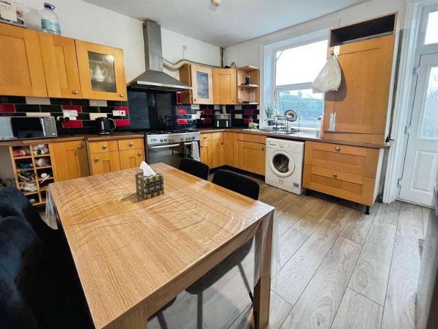 House for sale in Undercliffe, Bradford