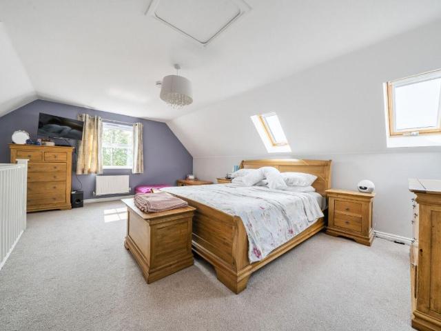 House for sale in Barton Stacey, Hampshire