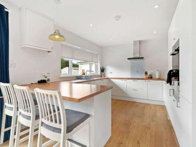 House for sale in Treveglos, St Merryn