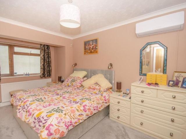 House for sale in Downend, South Gloucestershire