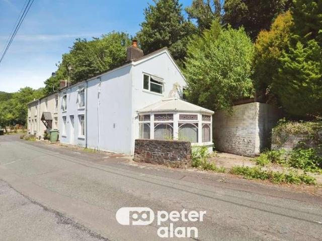 House for sale in Taffs Well, Wales