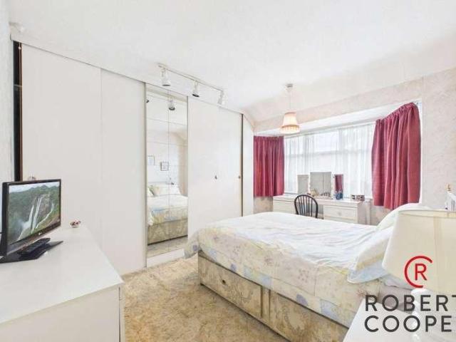 House for sale in Greater London