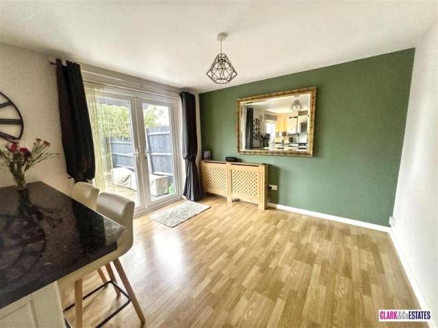House for sale in Watergate, Devon