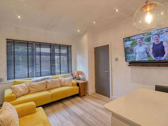 House for sale in Dale Hill, Essex