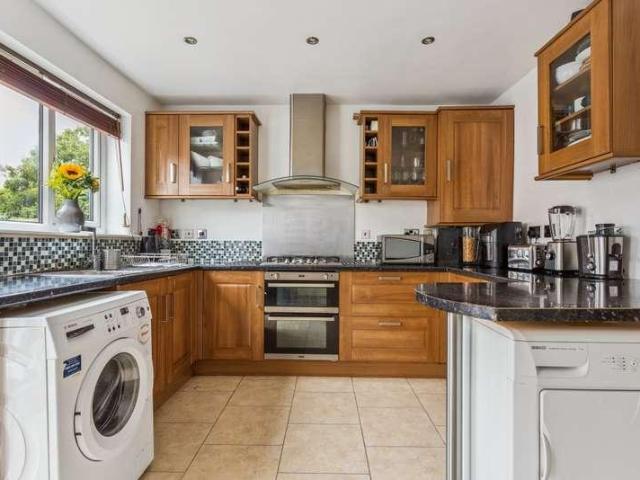 House for sale in Wood End, Greater London