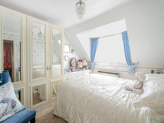 House for sale in Fossebridge, Gloucestershire