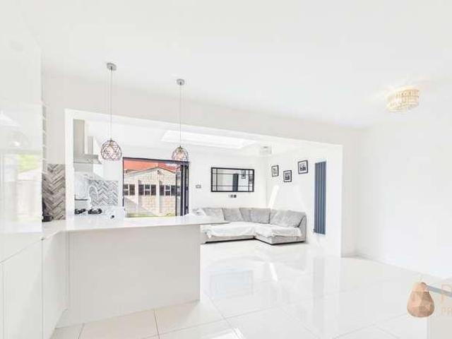 House for sale in North Lancing, Adur