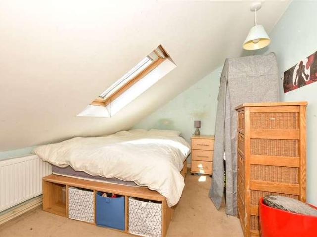 House for sale in Minster, Acol