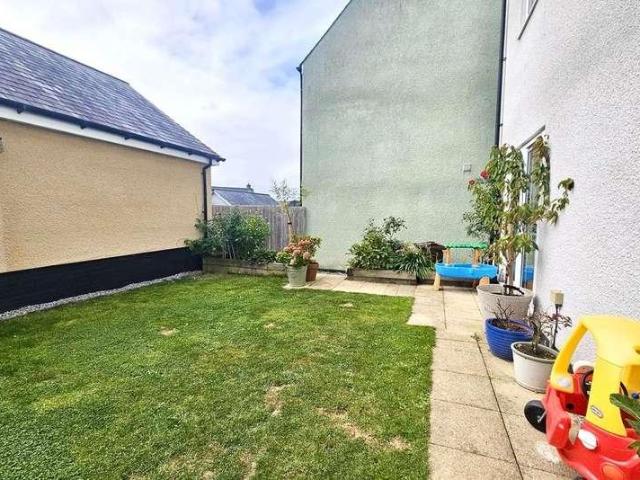 House for sale in Strode, Devon