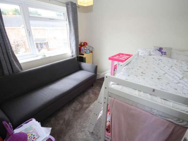 House for sale in Yeading, Greater London