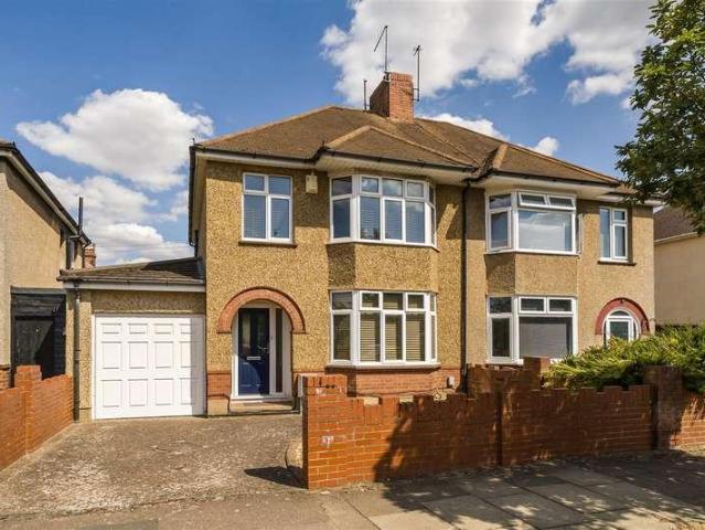House for sale in Castle, Bedford