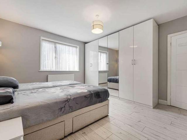 House for sale in Georgia, Greater Manchester