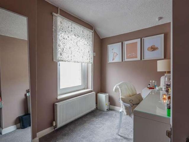 House for sale in Gibbonsdown, Barry