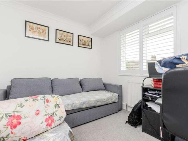House for sale in Erith, Barnehurst