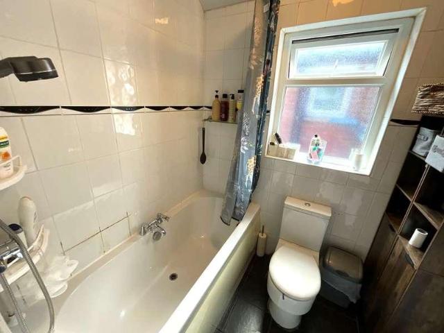 House for sale in Hexthorpe, South Yorkshire