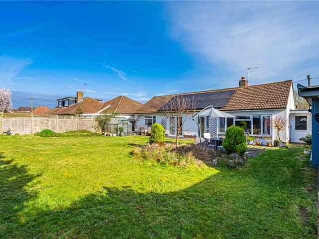 House for sale in Pouchen End, Hertfordshire