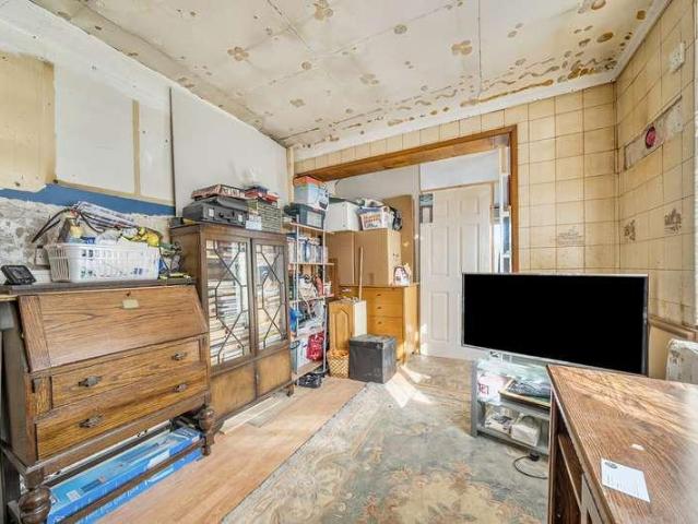 House for sale in South Oxhey, Batchworth