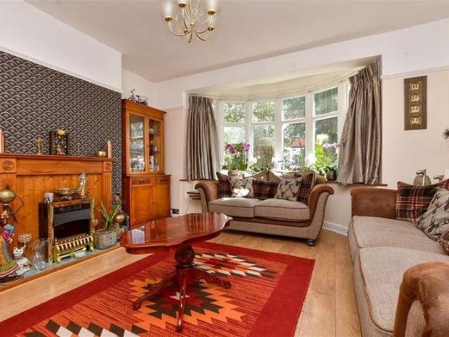 House for sale in South Croydon, Sanderstead